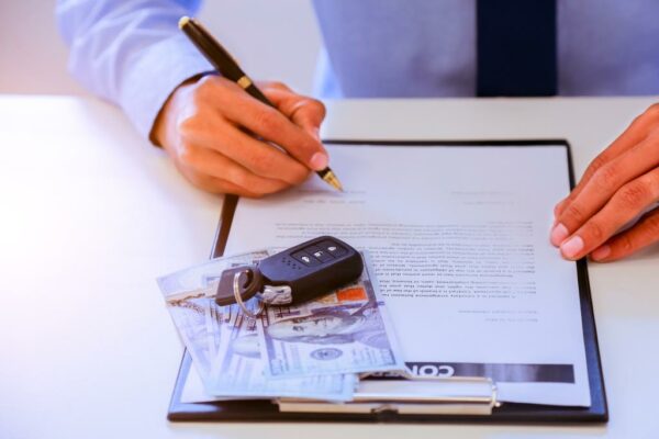 Cara Klaim Asuransi Mobil Listrik