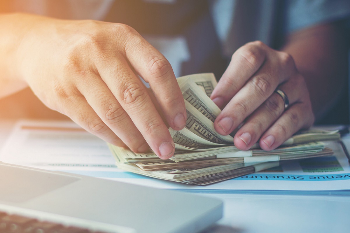 25 Cara Mendapatkan Uang Banyak dalam Sehari, Cepat dan