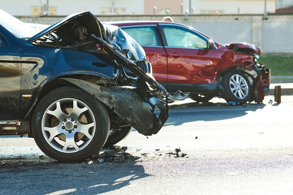 Manfaat Asuransi Mobil Berdasarkan Jenis Produk Seperti Melindungi Risiko Kerusakan Akibat Kecelakaan